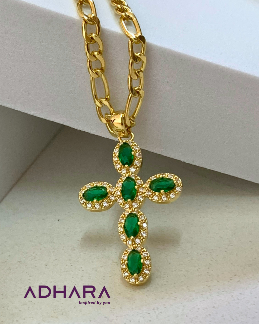 Collar Cruz Circonia AP (8845)