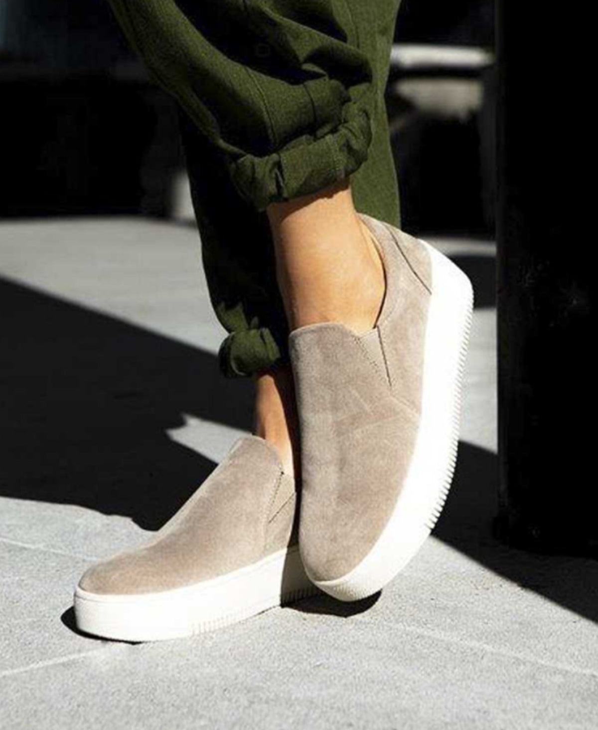 Mocassin  Crossing (5027)